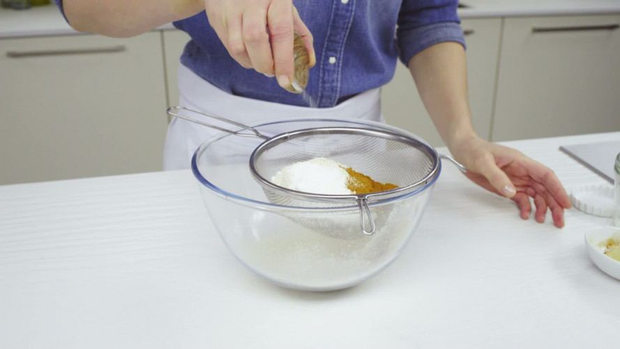 Boekweitpannenkoekjes met blauwe bessen Stap 1.mp4