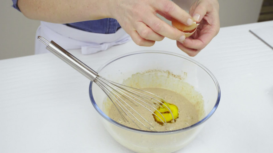 Boekweitpannenkoekjes met blauwe bessen Stap 2.mp4