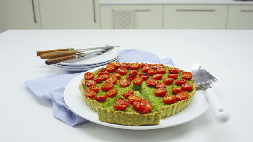 Broccoliquiche met gedroogde tomaatjes en geitenkaas Stap 13.mp4