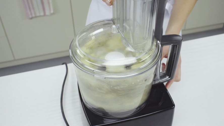 Ovengnocchi met tonijn, champignons en tomaat Stap 5.mp4