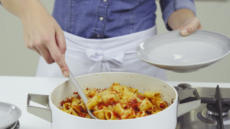 Rigatoni met frisse tomatensaus 