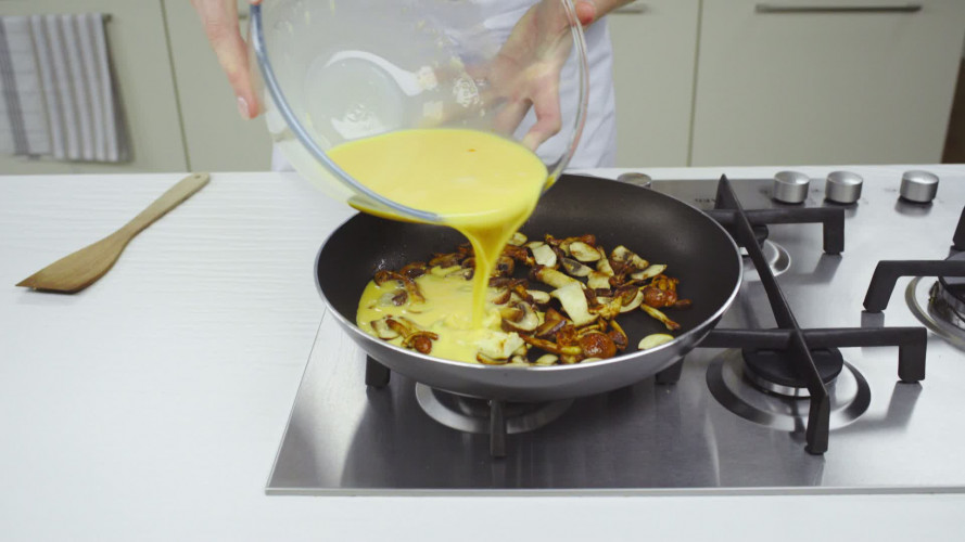 Paddenstoelenomelet Stap 4.mp4