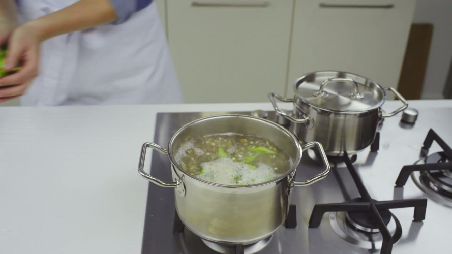 Salade met mungbonen en groene asperges Stap 3.mp4