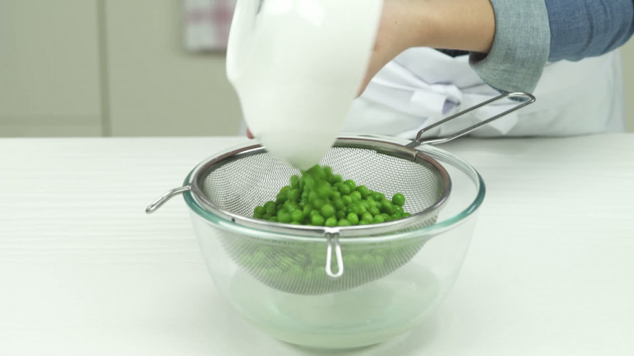Groene asperge-frittata met verse kruiden Stap 4.mp4
