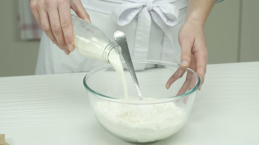 Steamed buns met Koreaanse kip Stap 7.mp4