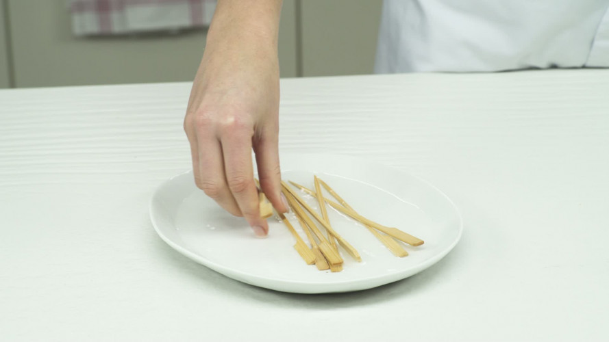 Vissaté met pittige satesaus Stap 1.mp4