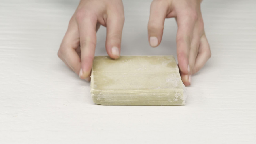 Wontons met krab en limoenblad Stap 1.mp4