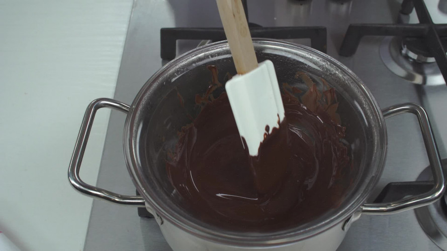 Gemarmerde choco-aardbeien Stap 2.mp4