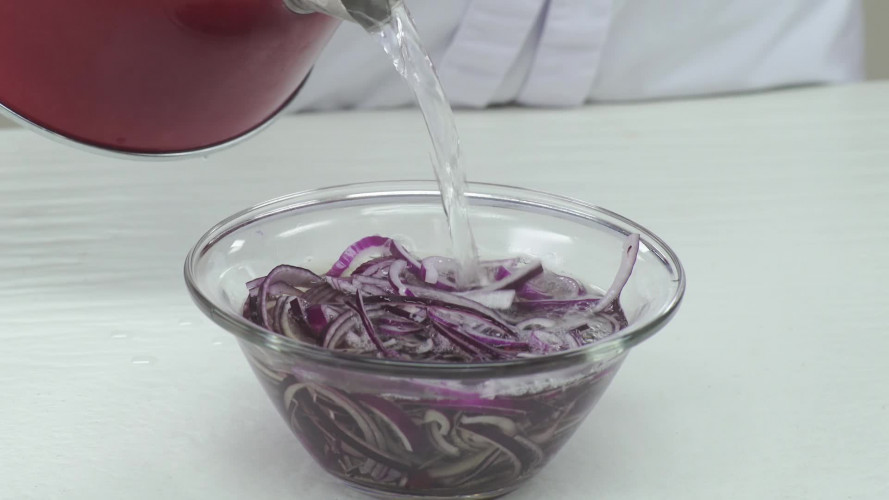 Panzanella Stap 3.mp4