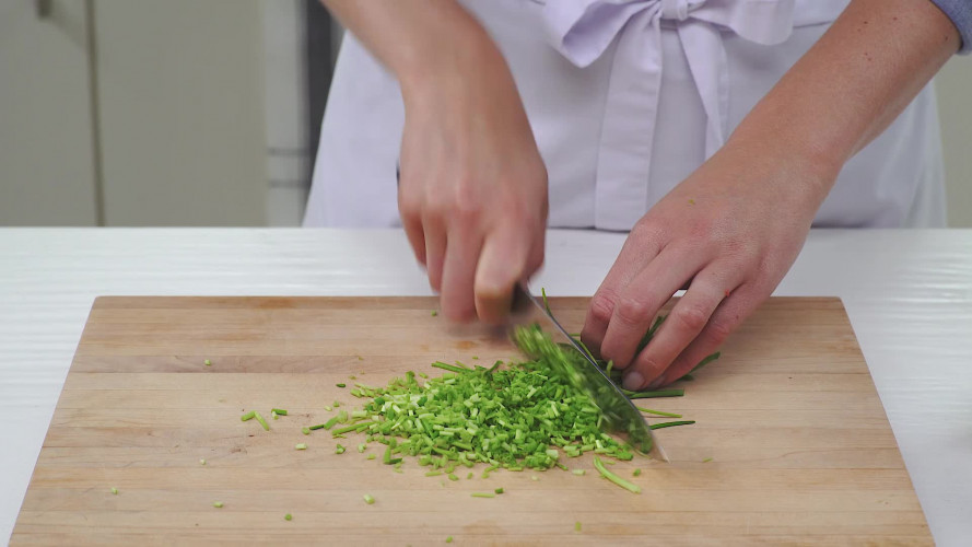 Venkel met kappertjes, rivierkreeft en grapefruit Stap 4.mp4