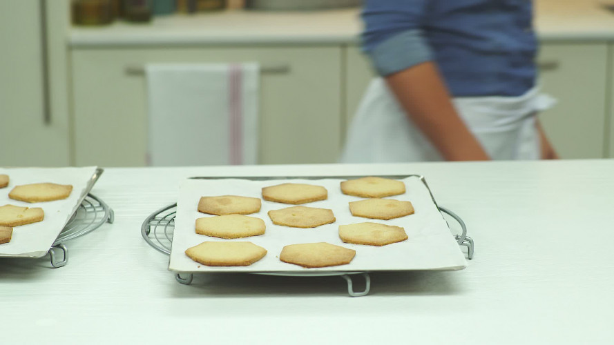 Spinnenwebkoekjes Stap 7.mp4