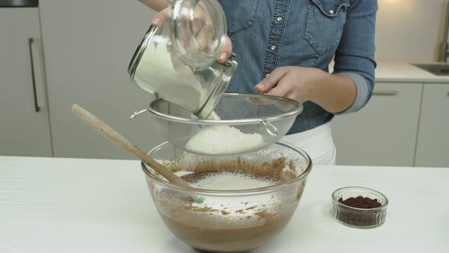 Twix-brownietaart Stap 4.mp4