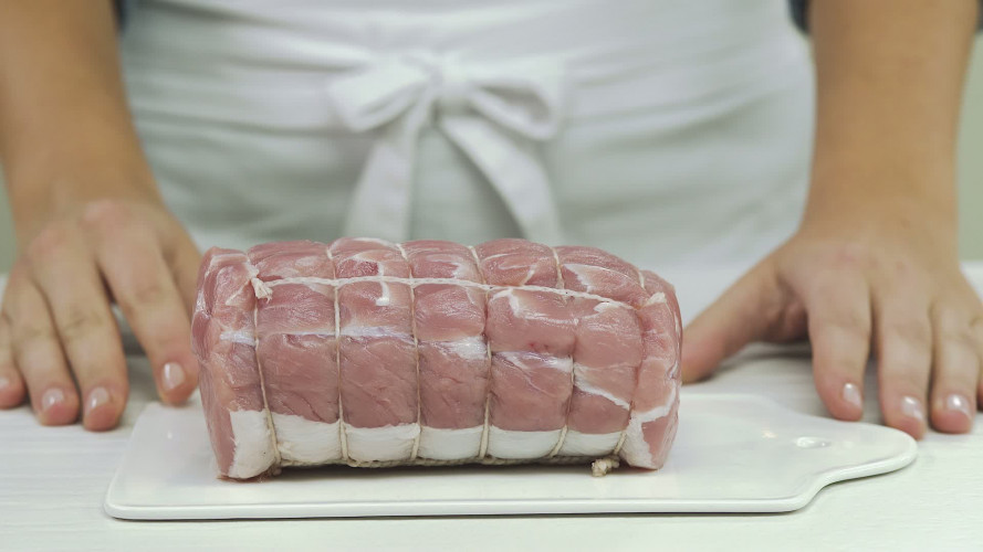 Varkensfilet met pruimen en spek Stap 1.mp4