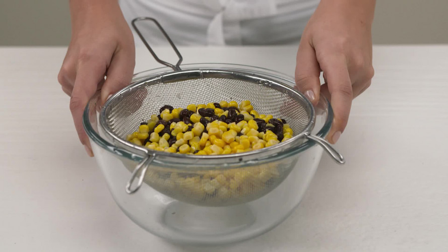 Tex-mexsalade met ovengeroosterde zoete aardappel Stap 4.mp4