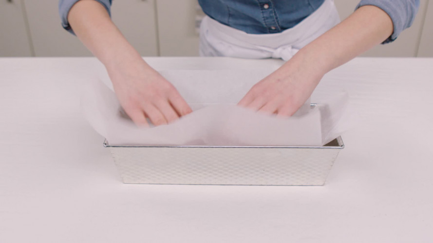 Chocoladecake met blauwe bessen en banaan Stap 2.mp4