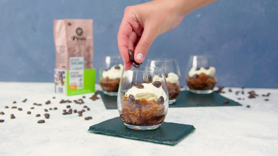 Irish-koffiegranita met slagroom