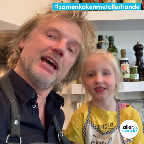 #samenkokenmetallerhande - pasta puttanesca met Bart van Olphen