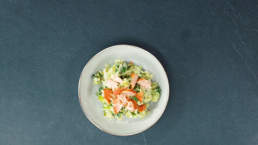 Preistamppot met warmgerookte zalm