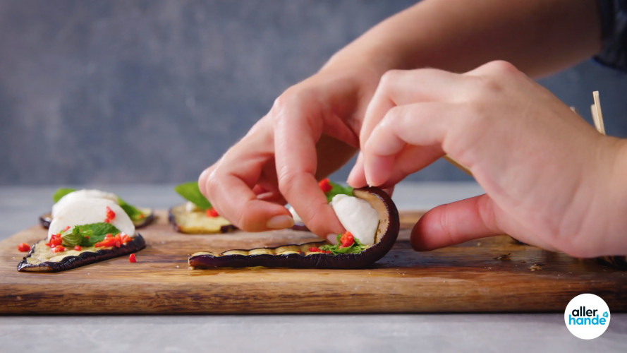 Auberginerolletjes met mozzarella