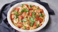 Eenpans mozzarella stokbrood schotel
