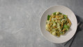 Eenpans-pasta pesto met bloemkool 