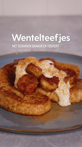 Wentelteefjes met gebakken banaan en yoghurt