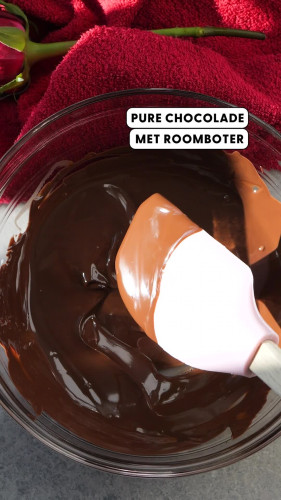 Choco-aardbeienvulling met aardbeienvulling