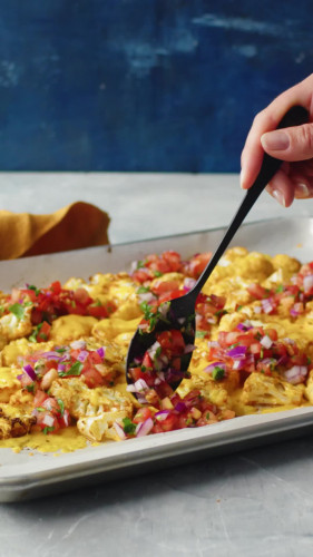 Oranje bloemkoolnacho's