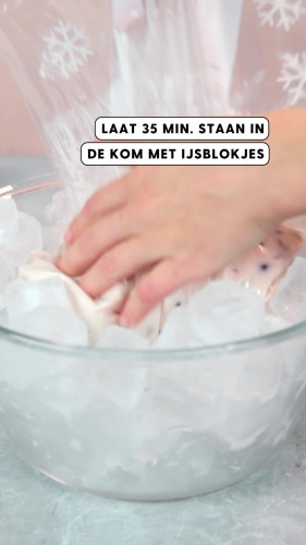 Kersen-yoghurtijs (zonder ijsmachine)