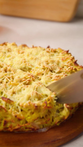 Gezonde pastataart met pompoen-kaassaus