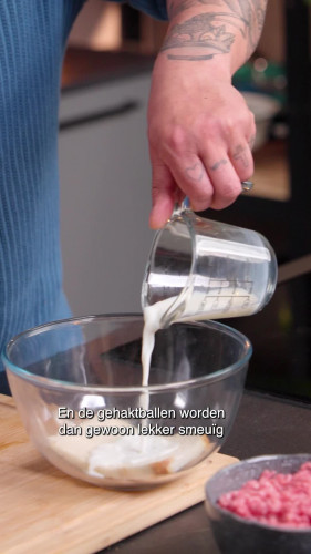 Gehaktballen met spinazie en aardappelen van London Loy