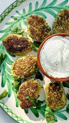 Broccoli-kipnuggets met yoghurtdip van Giorgia's Kitchen