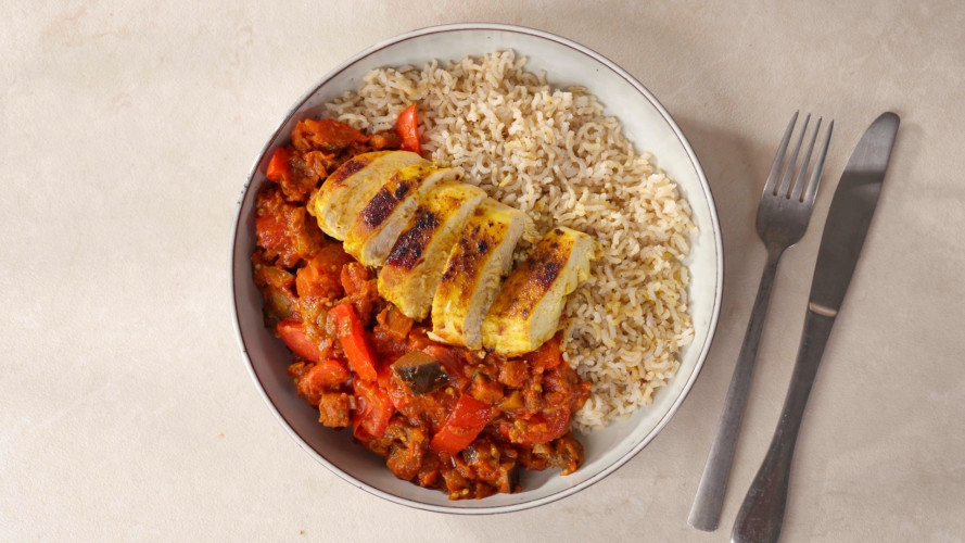 AH biologisch verspakket aubergine met kip Midden-Oosterse stijl